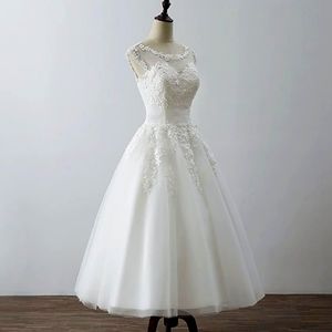 Short lace wedding dress